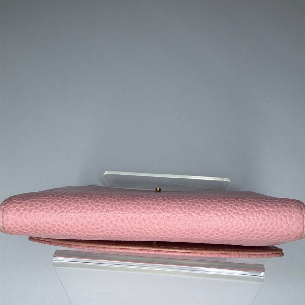 CHANEL NWOT luxury, soft, pebble, pink, leather wallet w/COA and box. Stunning.! - Picture 8 of 9